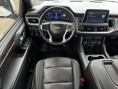 Used 2022 Chevrolet Tahoe LT w/ LT Signature Plus Package AWD/4WD image 14