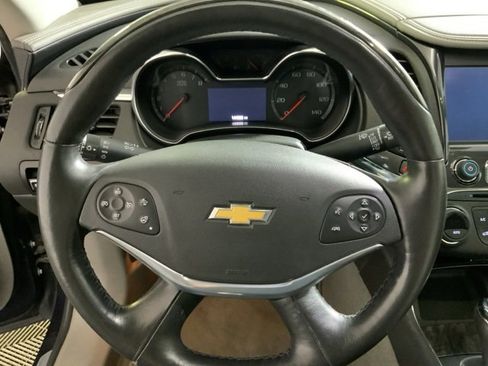 Used 2014 Chevrolet Impala LTZ image 17