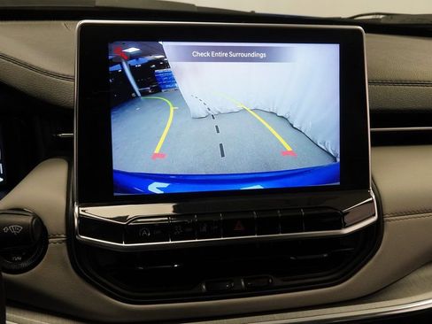 Certified 2022 Jeep Compass Limited w/ Elite Group image 30