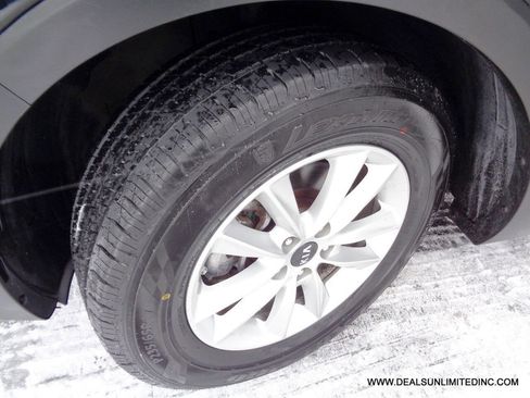 Used 2019 Kia Sorento AWD image 7