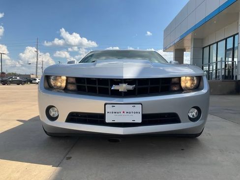 Used 2011 Chevrolet Camaro LT RWD image 25