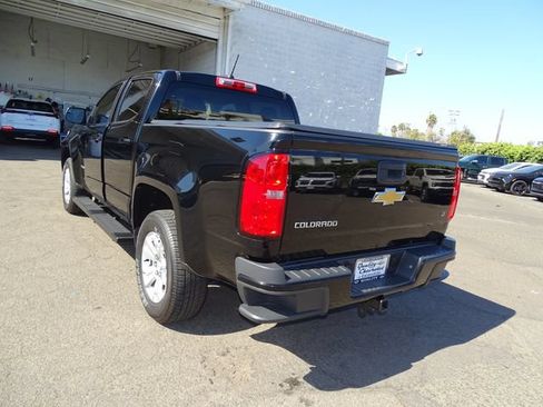 Used 2019 Chevrolet Colorado LT RWD image 2