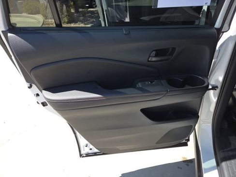 Certified 2023 Honda Passport TrailSport image 16