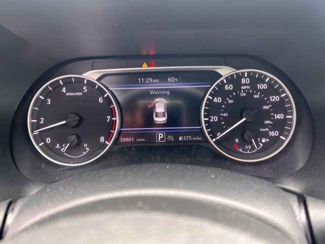 Used 2025 Nissan Sentra SV FWD image 6