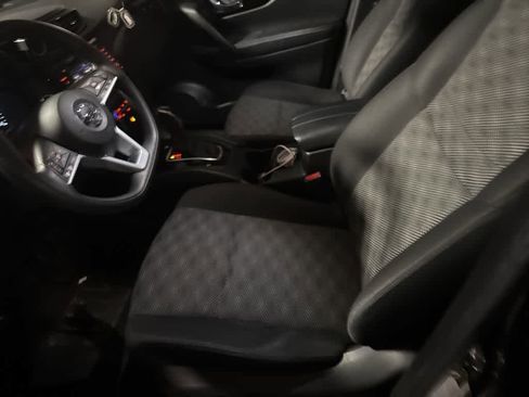 Used 2020 Nissan Rogue Sport SV image 22