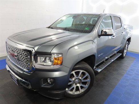 Used 2019 GMC Canyon Denali AWD/4WD image 4