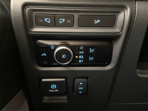 Used 2023 Ford F150 XLT w/ Equipment Group 302A High image 40