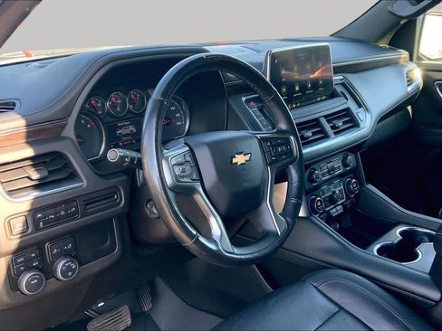 Used 2021 Chevrolet Tahoe LT w/ LT Signature Plus Package AWD/4WD image 18