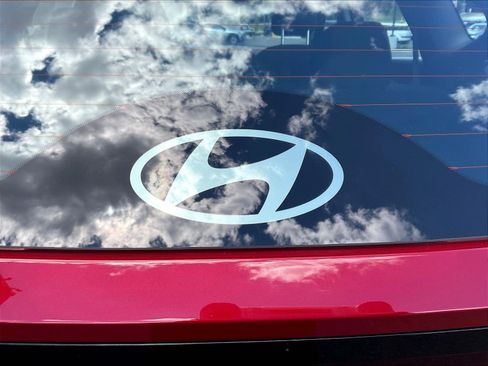 Certified 2026 Hyundai Tucson SE FWD image 24