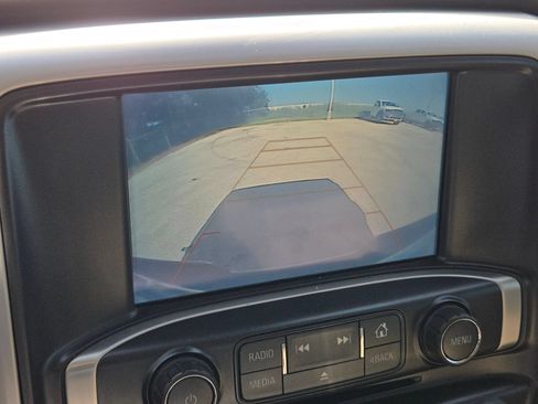 Used 2018 GMC Sierra 1500 SLT w/ Enhanced Driver Alert Package RWD image 17