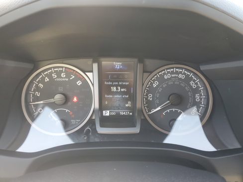 Used 2023 Toyota Tacoma TRD Off-Road image 22