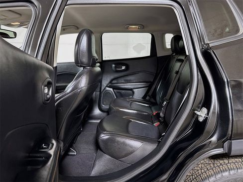 Used 2020 Jeep Compass Limited image 22