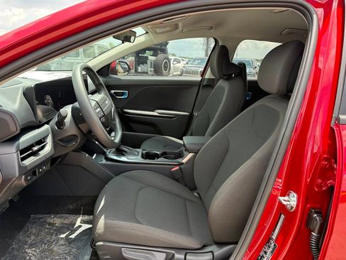 New 2026 Kia K4 FWD image 11