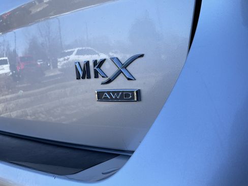 Used 2015 Lincoln MKX AWD w/ Equipment Group 102A image 12