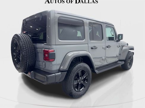 Used 2023 Jeep Wrangler Altitude image 6