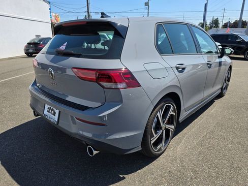 New 2025 Volkswagen GTI SE image 4