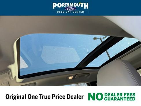 Certified 2022 Ford Escape SEL w/ Technology Package image 8