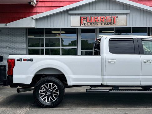 Used 2018 Ford F250 Lariat w/ Lariat Ultimate Package AWD/4WD image 11