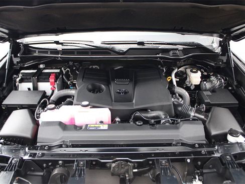 Used 2023 Toyota Tundra 1794 Edition image 36