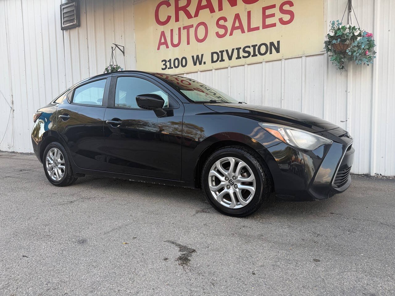 Used 2016 Scion iA FWD image 1