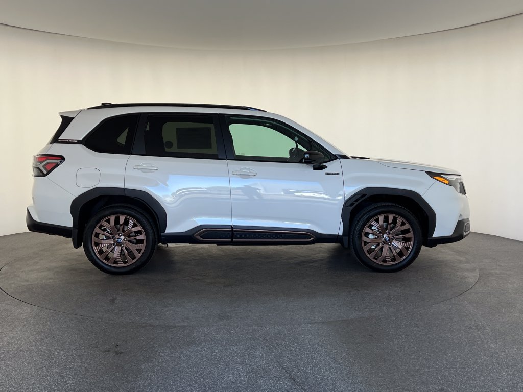 New 2026 Subaru Forester Touring AWD/4WD image 2