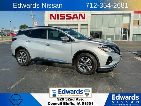 Used 2019 Nissan Murano SV w/ Premium Package AWD/4WD image 1