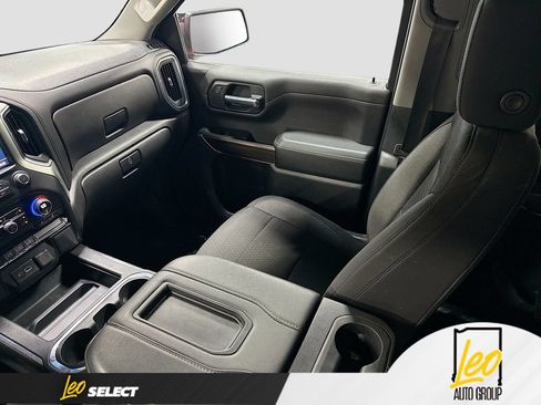 Used 2022 Chevrolet Silverado 1500 LT Trail Boss w/ Bed Protection Package AWD/4WD image 25