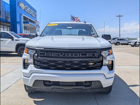 Used 2025 Chevrolet Silverado 1500 Custom image 13