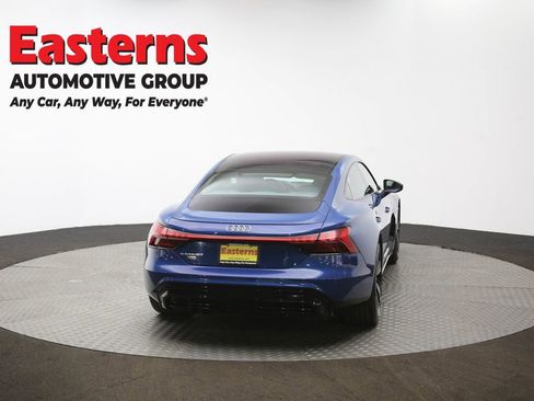 Used 2022 Audi e-tron GT Premium Plus w/ Performance Package image 40