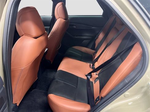 Used 2024 MAZDA CX-30 Carbon image 25