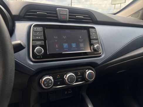 Used 2025 Nissan Versa SV FWD image 26