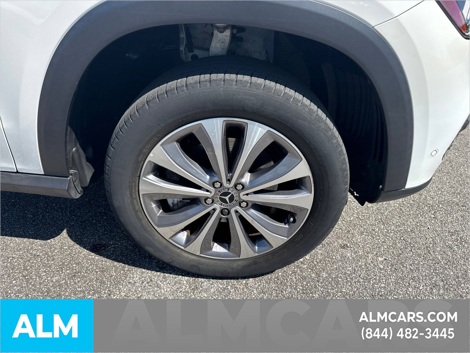 Used 2023 Mercedes-Benz GLE 350 4MATIC w/ Premium Package image 14