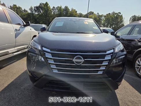 Used 2024 Nissan Rogue SV FWD image 7