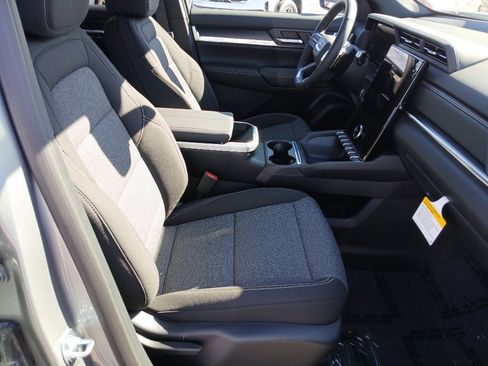 New 2026 GMC Terrain Elevation image 22