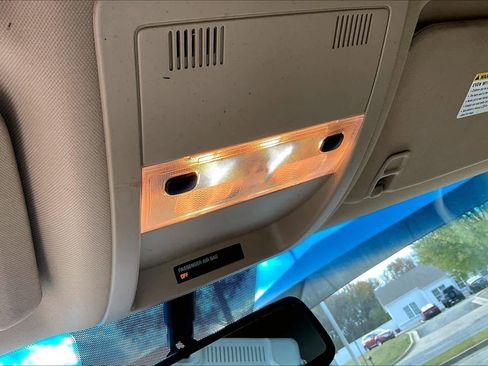 Used 2012 GMC Yukon SLE w/ Convenience Package image 31