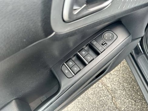 Certified 2022 Kia Soul LX FWD image 17
