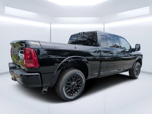 New 2026 RAM 2500 Limited AWD/4WD image 3