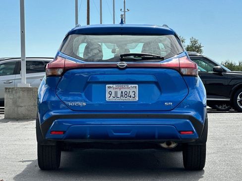 Certified 2023 Nissan Kicks SR FWD image 5