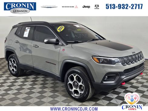 Used 2022 Jeep Compass Trailhawk w/ Trailhawk Elite Group AWD/4WD image 1