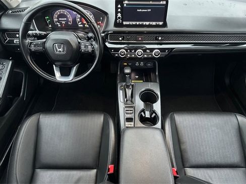 Used 2024 Honda Civic Touring image 17