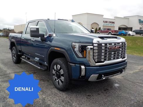 New 2026 GMC Sierra 3500 Denali w/ Denali Reserve Package AWD/4WD image 1