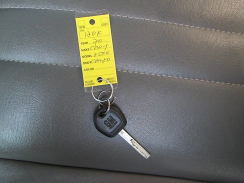 Used 2020 Chevrolet Express 2500 w/ Driver Convenience Package image 13