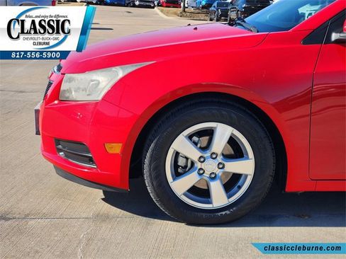 Used 2014 Chevrolet Cruze LT image 11