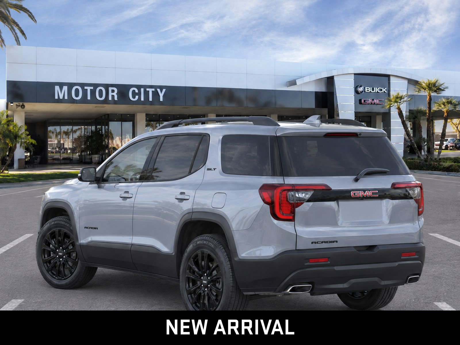 Certified 2023 GMC Acadia SLT w/ Elevation Edition FWD image 3