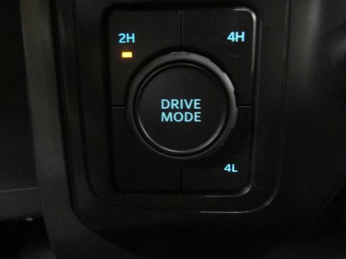 Used 2025 Ford F150 XLT w/ Equipment Group 301A Standard AWD/4WD image 33