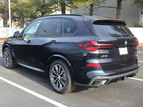 New 2026 BMW X5 xDrive50e w/ Executive Package image 5