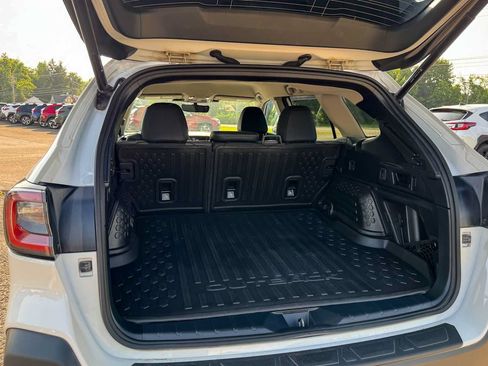 Certified 2023 Subaru Outback Onyx Edition AWD/4WD image 12