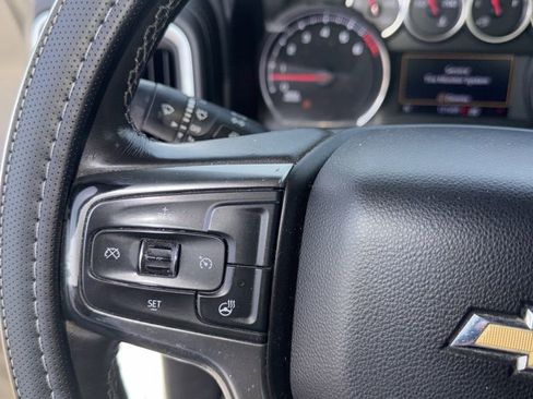 Used 2020 Chevrolet Silverado 2500 LT w/ Convenience Package image 2