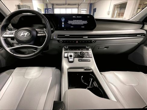 Used 2023 Hyundai Palisade SEL image 21
