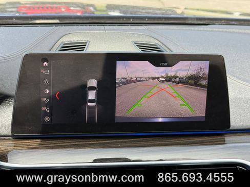 Used 2019 BMW M550i xDrive image 37